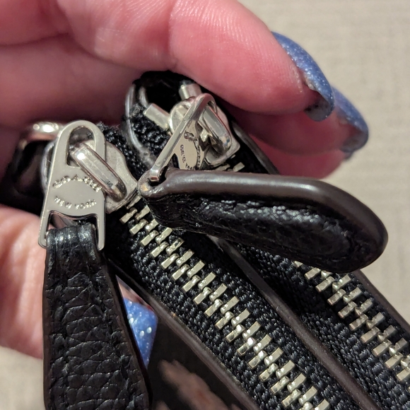 Coach Black Floral Wristlet - Picture 7 of 15